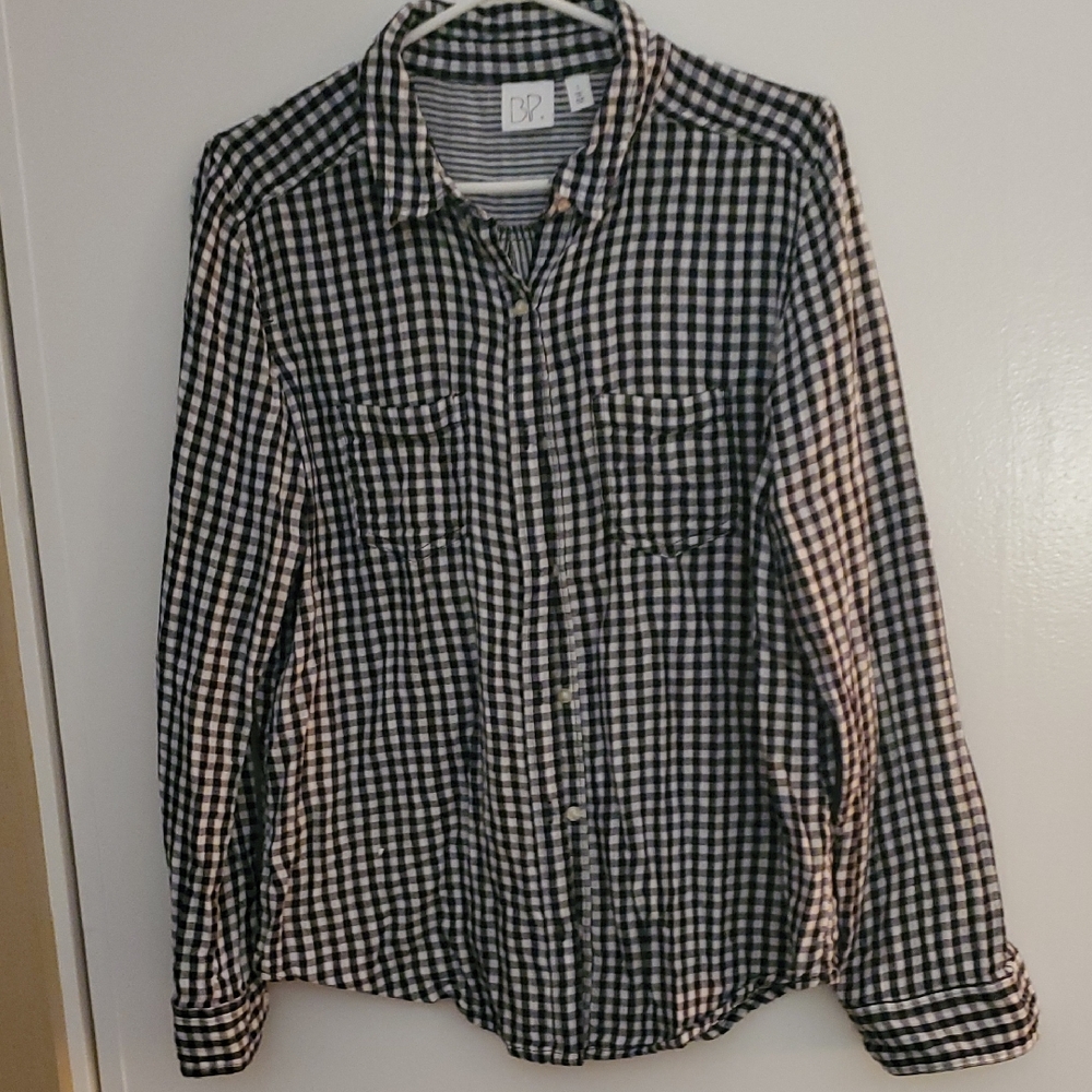 BP Black and White Plaid Casual Shirt Light Flannel